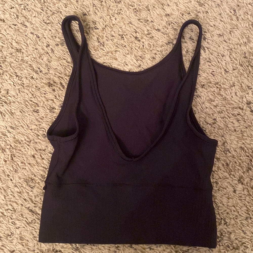 Lululemon size 4 ribbed pivot tank